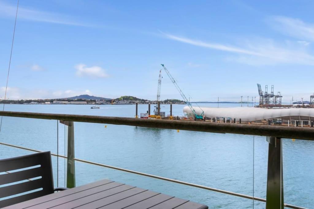 Newly Refurbished Waterfront Apartment! 3320 Auckland Zewnętrze zdjęcie